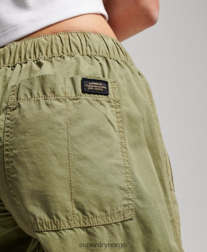 Superdry grønn klær 86P46D2015 lavvekst cargobukser med brede ben kvinner