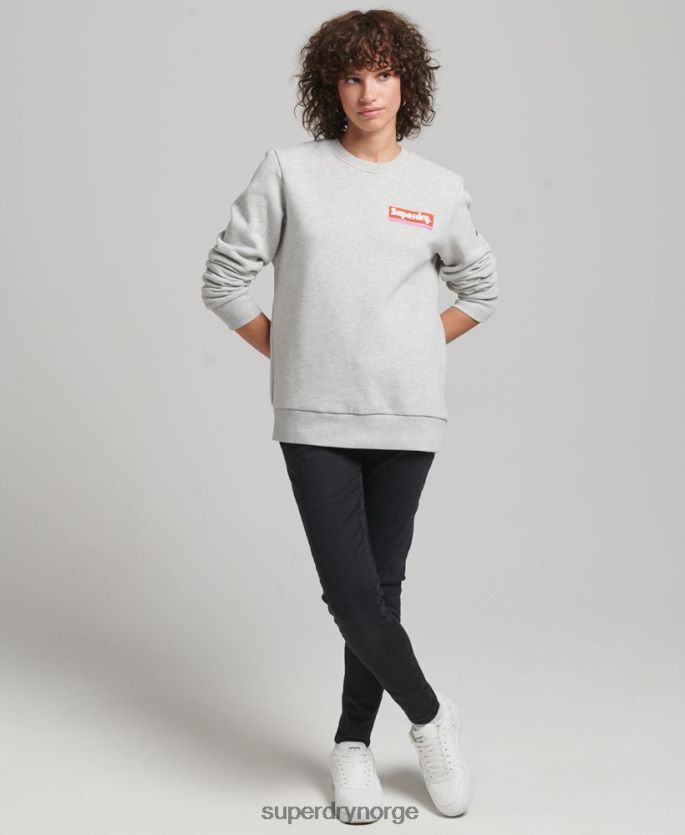 Superdry lysegrå klær 86P46D6028 genser med logo i eske kvinner