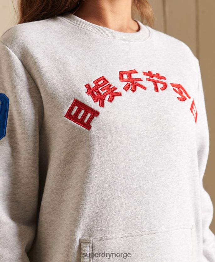 Superdry lysegrå klær 86P46D6143 oversized vintage logo source crew sweatshirt kvinner