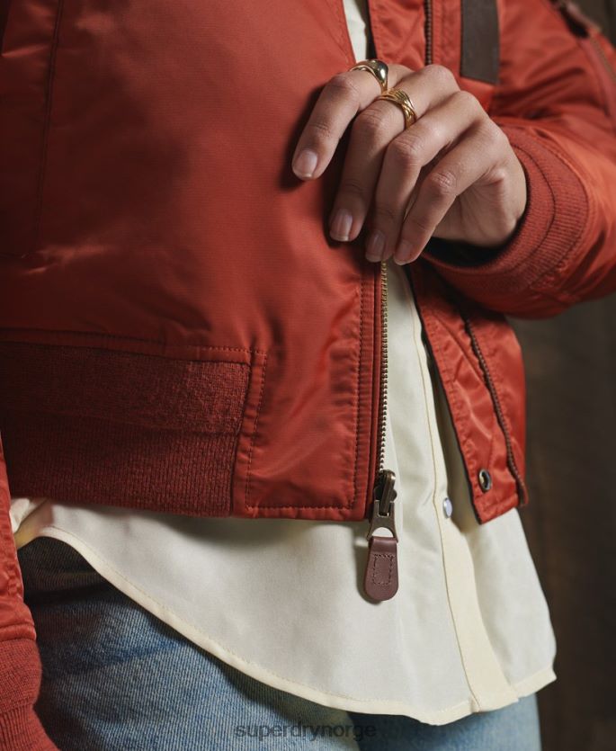 Superdry rød klær 86P46D5551 begrenset opplag tørr vendbar jakke kvinner
