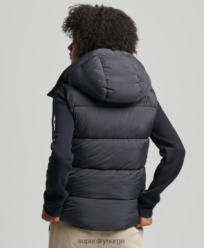 Superdry svart klær 86P46D3581 touchline kort polstret gilet kvinner