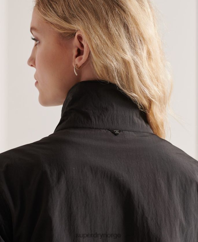 Superdry svart klær 86P46D5641 ripstop jakke med 6 lommer kvinner