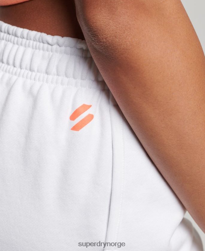 Superdry hvit klær 86P46D3141 kjernesport svette shorts kvinner