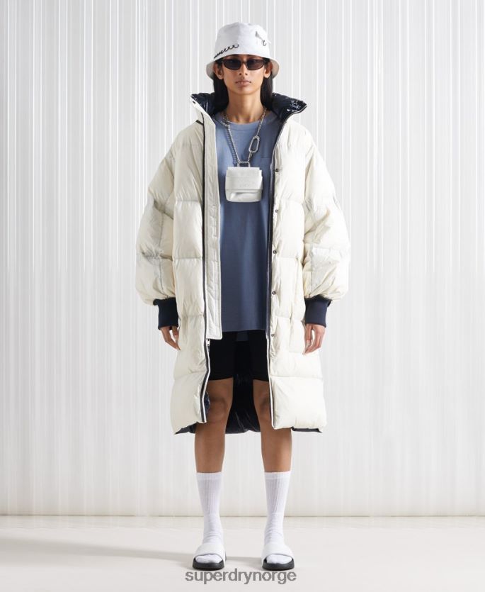 Superdry krem klær 86P46D5627 limited edition sdx vendbar dunfrakk kvinner