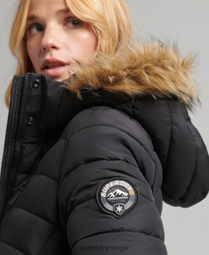 Superdry svart klær 86P46D3716 fuskepels hette langline lett polstret pufferfrakk kvinner