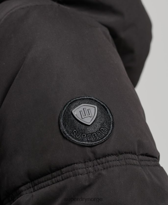 Superdry svart klær 86P46D3823 pufferfrakk med hette i mikrofiber kvinner
