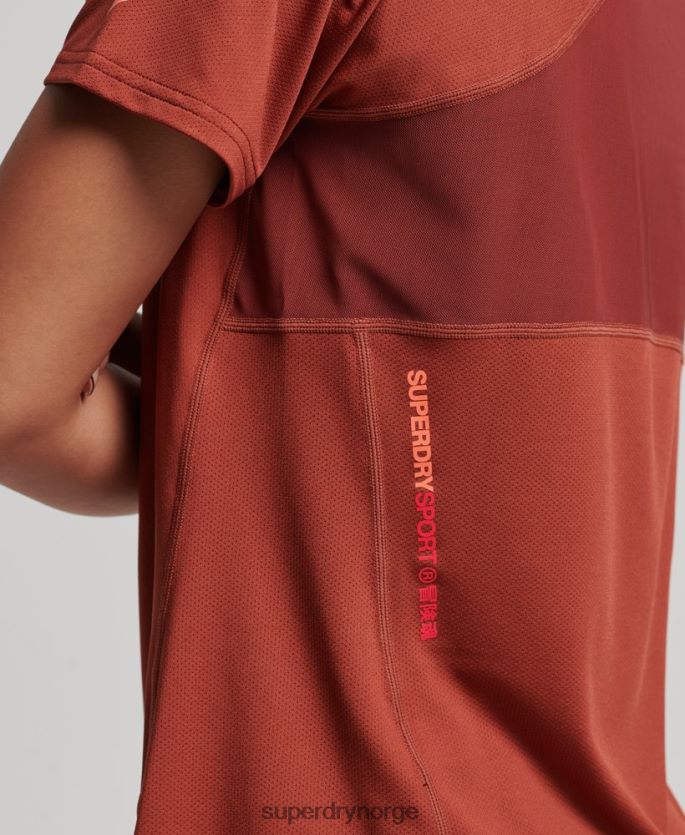 Superdry brun klær 86P46D2697 core aktiv t-skjorte kvinner