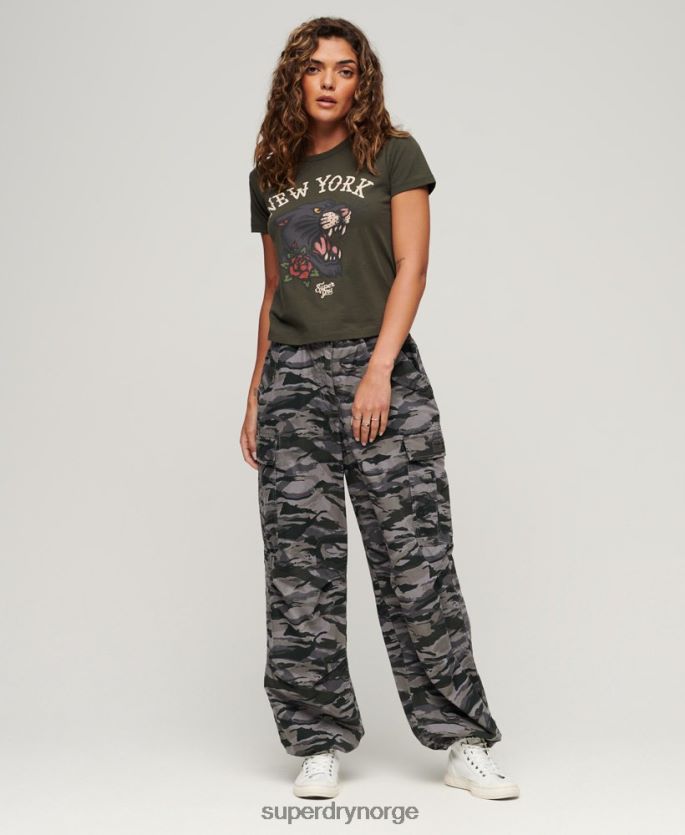 Superdry grønn klær 86P46D2627 t-skjorte med grafisk tatovering fra 90-tallet kvinner
