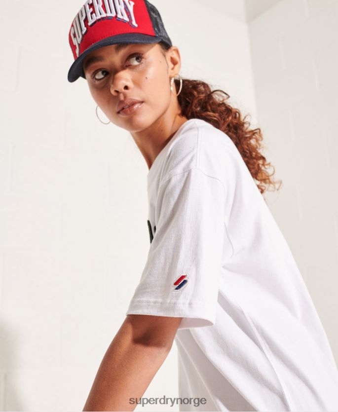 Superdry hvit klær 86P46D6300 varsity arch mono t-skjorte kvinner