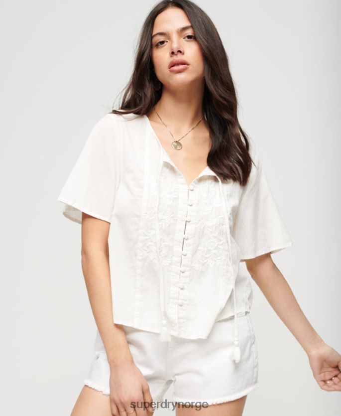 Superdry krem klær 86P46D2078 kortermet topp med brodert knapp kvinner