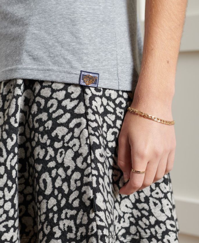 Superdry lysegrå klær 86P46D2787 omarbeidet klassisk t-skjorte kvinner