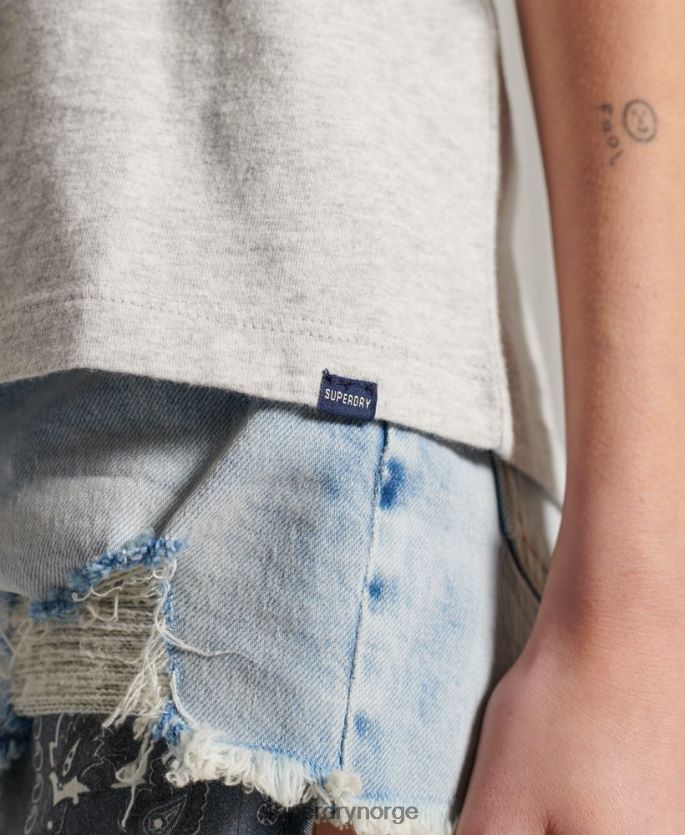 Superdry lysegrå klær 86P46D6228 essensiell t-skjorte i økologisk bomull kvinner