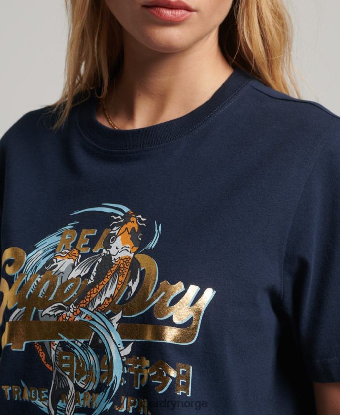 Superdry marinen klær 86P46D2720 japansk vintage logo grafisk t-skjorte kvinner
