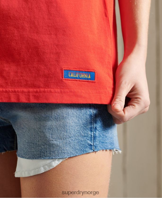 Superdry rød klær 86P46D6292 cali surf klassisk t-skjorte kvinner