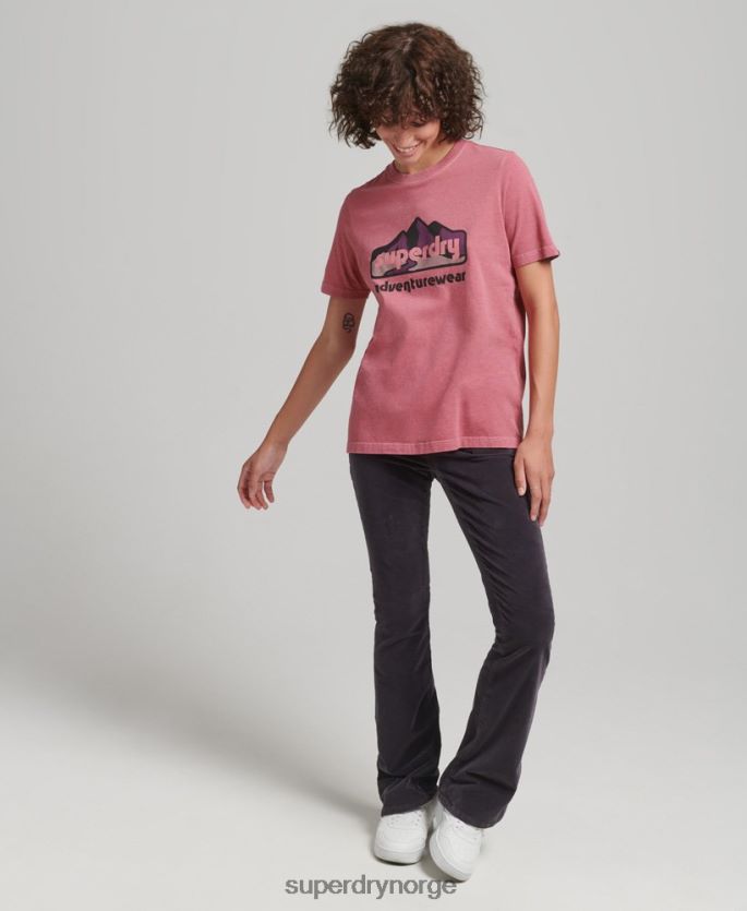 Superdry rosa klær 86P46D6210 90-talls terrenggrafisk t-skjorte kvinner