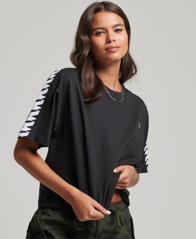 Superdry svart klær 86P46D2739 kode s logo tape oversized boxy t-skjorte kvinner