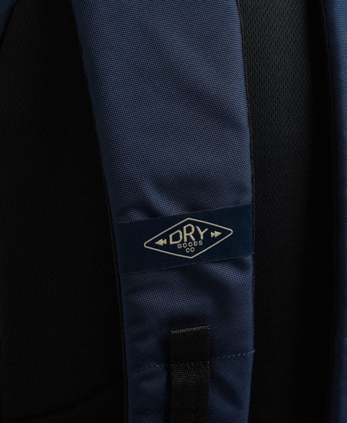 Superdry marinen tilbehør 86P46D1863 vintage mikrobrodert montana-ryggsekk kvinner