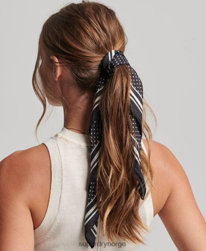 Superdry svart tilbehør 86P46D4212 kvadratisk silkeskjerf med trykk kvinner