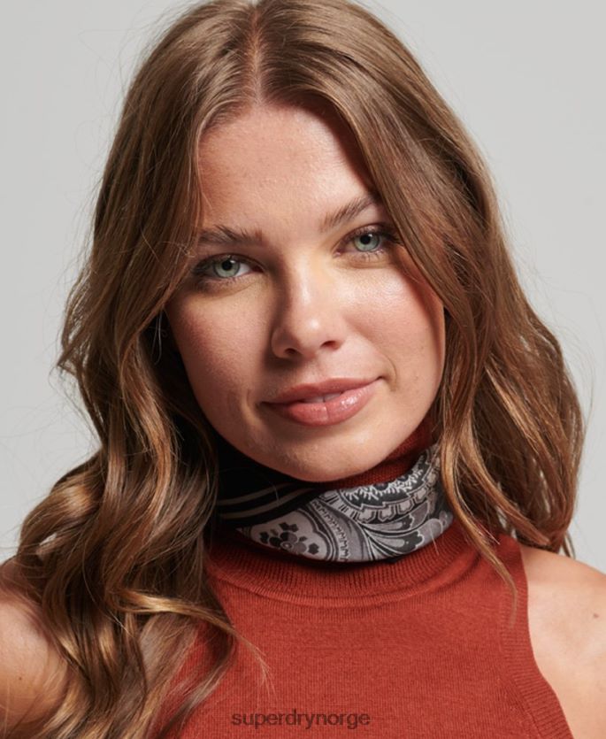 Superdry svart tilbehør 86P46D4213 kvadratisk silkeskjerf med trykk kvinner