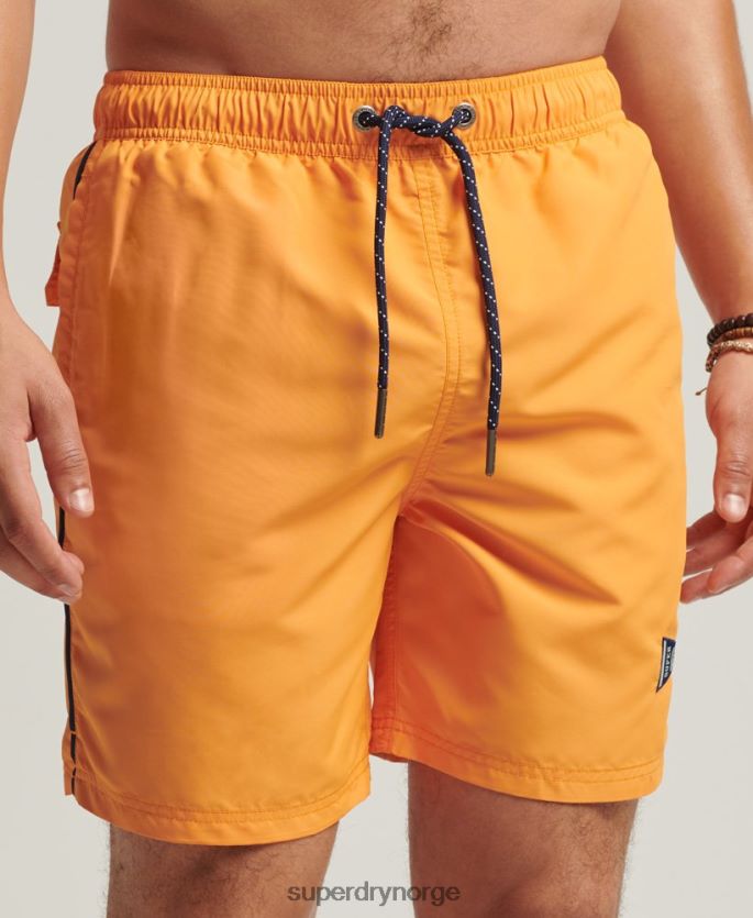 Superdry gull klær 86P46D427 vintage varsity resirkulerte badeshorts menn