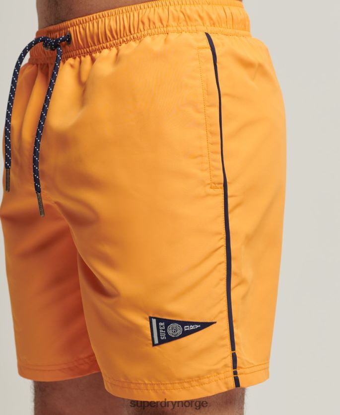 Superdry gull klær 86P46D427 vintage varsity resirkulerte badeshorts menn