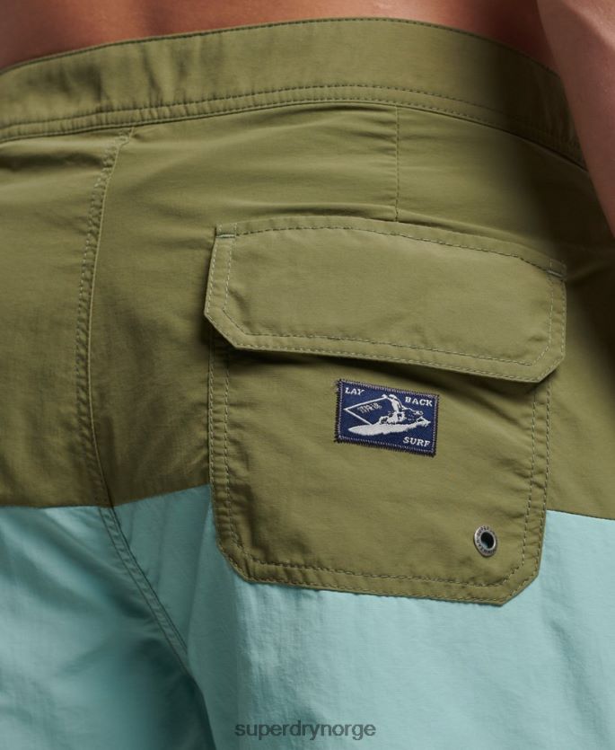 Superdry kaki klær 86P46D418 vintage resirkulerte brettshorts menn