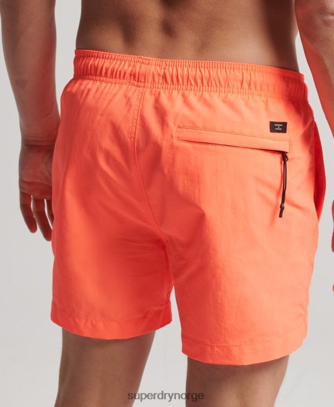 Superdry korall klær 86P46D436 studios resirkulerte badeshorts menn