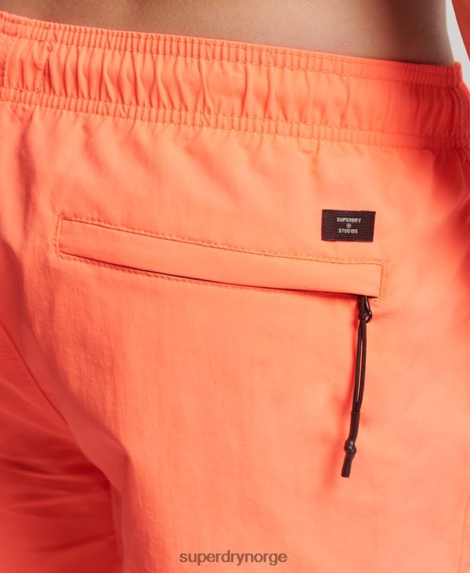 Superdry korall klær 86P46D436 studios resirkulerte badeshorts menn