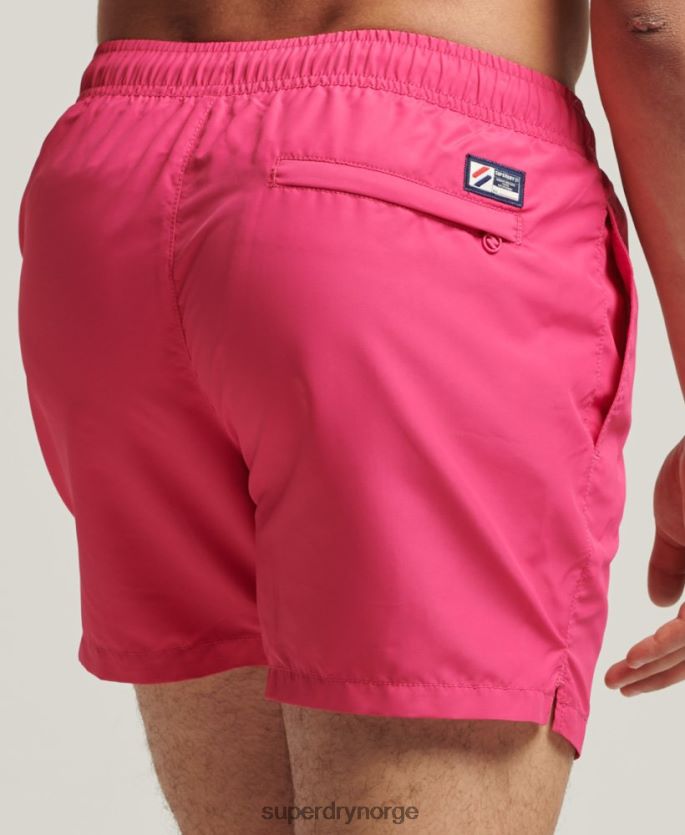 Superdry rosa klær 86P46D435 kode essensielle 15 tommers resirkulerte badeshorts menn