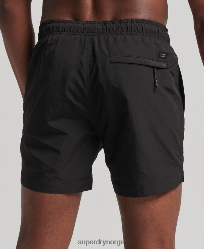 Superdry svart klær 86P46D440 studios resirkulerte badeshorts menn
