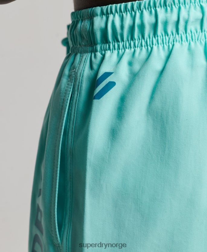 Superdry turkis klær 86P46D401 core sport 17 tommers resirkulerte badeshorts menn
