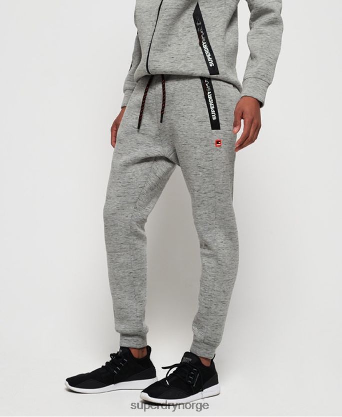 Superdry grå klær 86P46D1442 gym tech stretch slim joggere menn