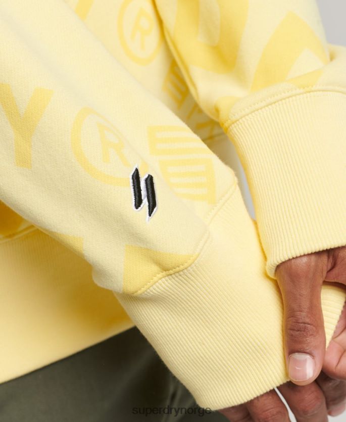 Superdry gul klær 86P46D3435 kjernelogo over hele lagets genser menn