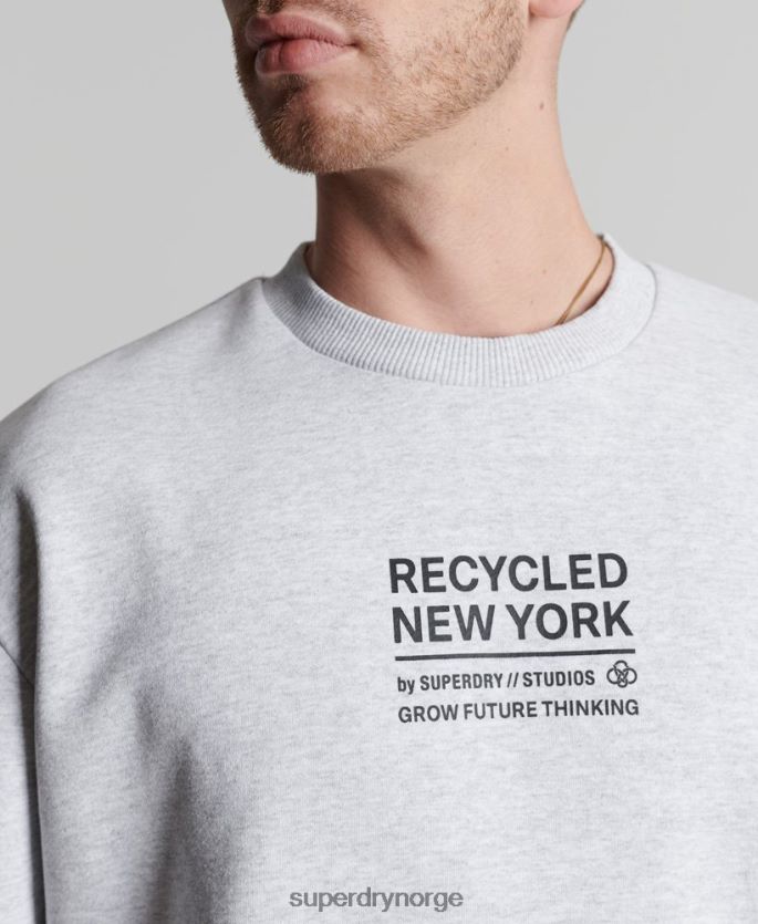 Superdry lysegrå klær 86P46D5055 resirkulert genser fra byens mannskap menn