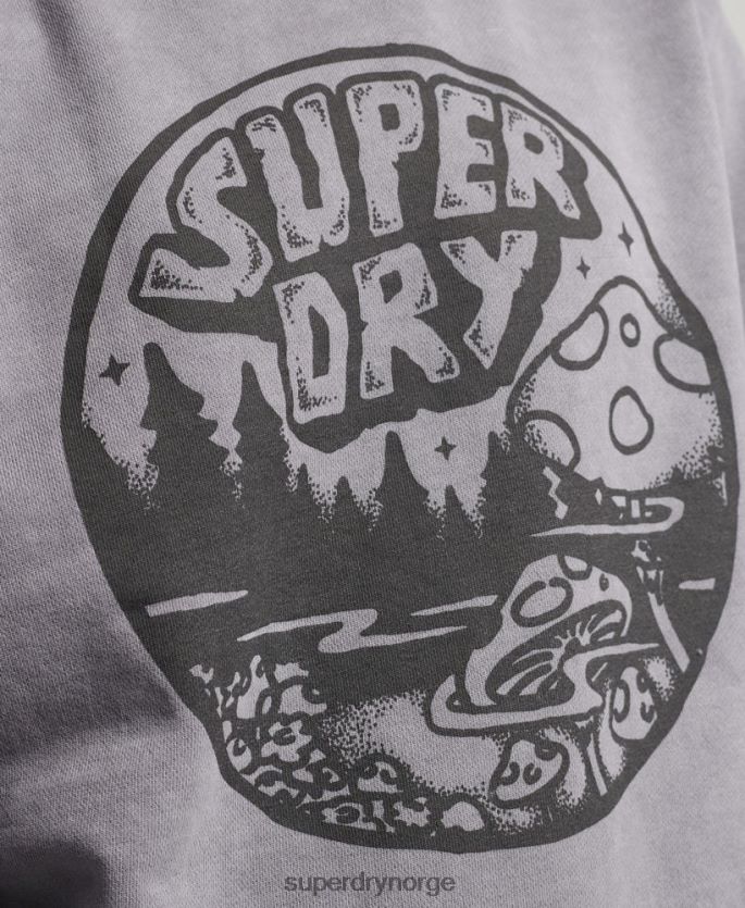 Superdry mørk grå klær 86P46D752 vintage into the woods crew sweatshirt menn