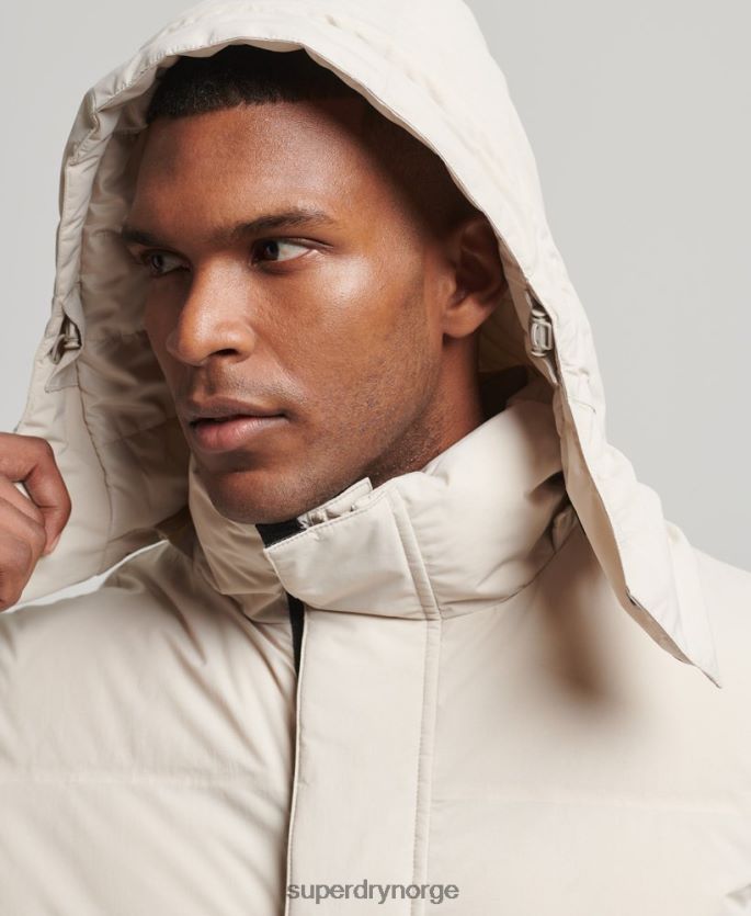 Superdry beige klær 86P46D4456 kort boksy pufferjakke menn