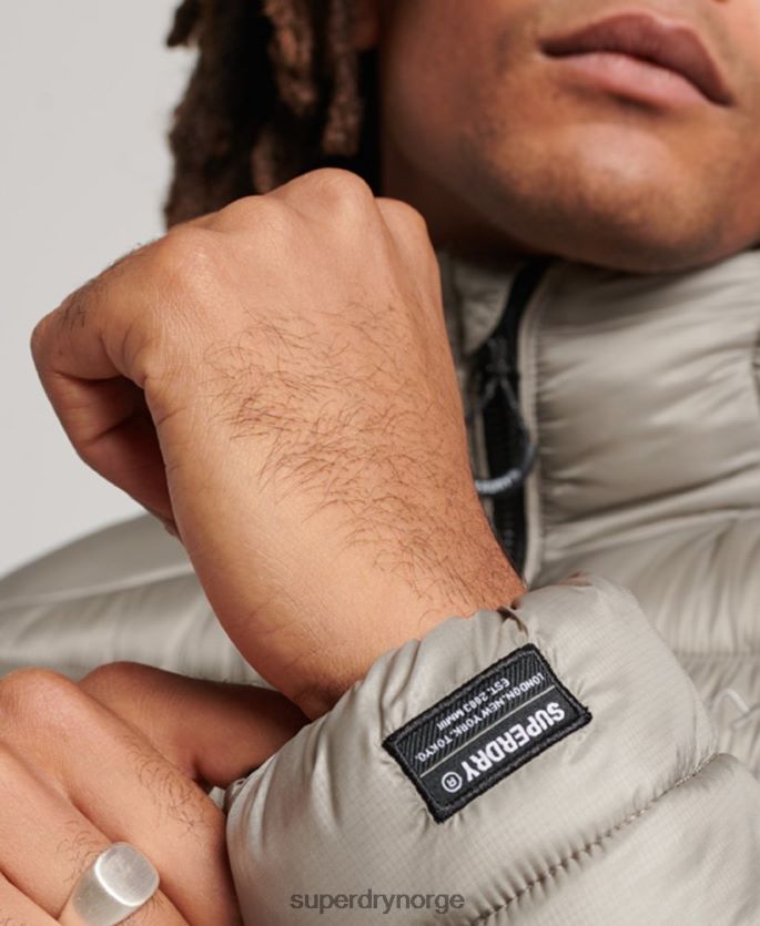 Superdry mørk grå klær 86P46D949 lett polstret jakke menn