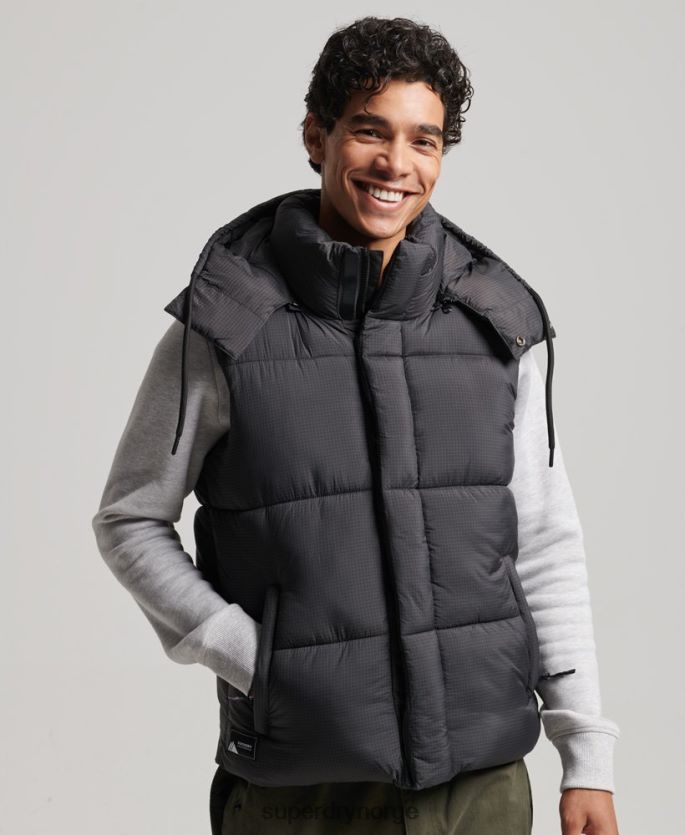 Superdry svart klær 86P46D1032 touchline kort polstret gilet menn