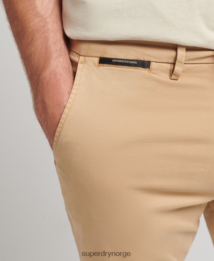 Superdry beige klær 86P46D305 organisk bomull studios kjerne chino shorts menn