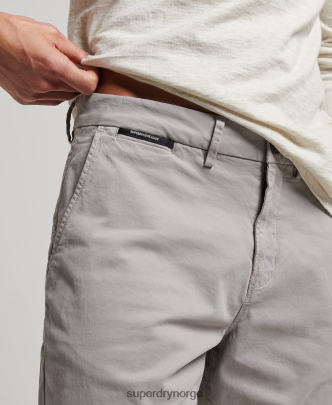 Superdry lysegrå klær 86P46D253 core chino-shorts menn