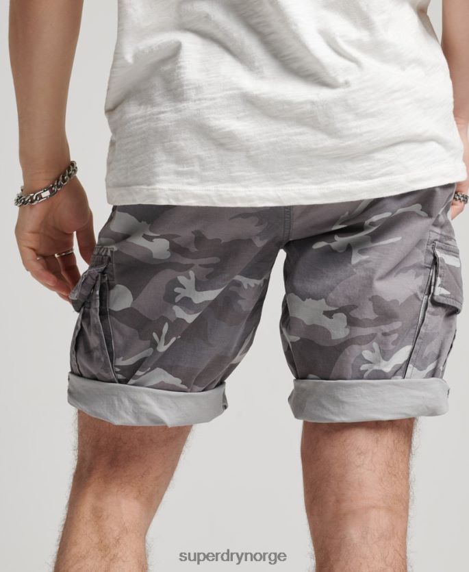 Superdry lysegrå klær 86P46D334 core cargo shorts menn