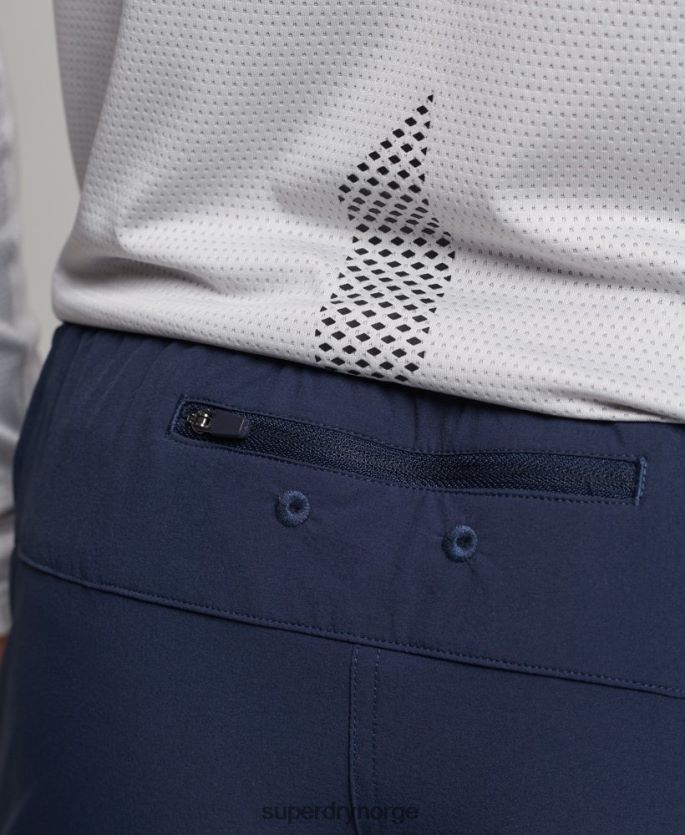 Superdry marinen klær 86P46D5385 kjerne multisportshorts menn