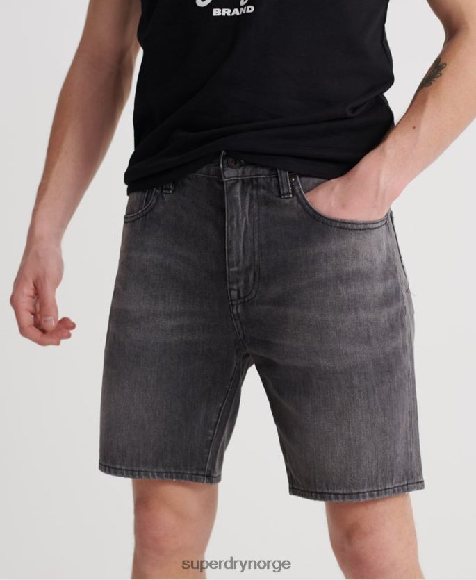 Superdry svart klær 86P46D370 05 conor taper shorts menn