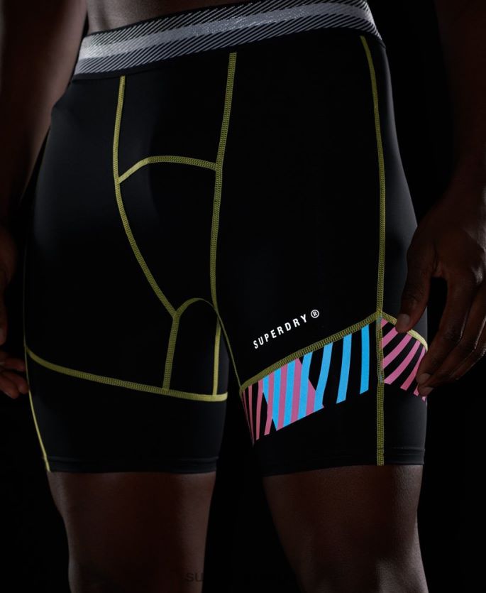 Superdry svart klær 86P46D381 treningsenergi ice cool shorts menn