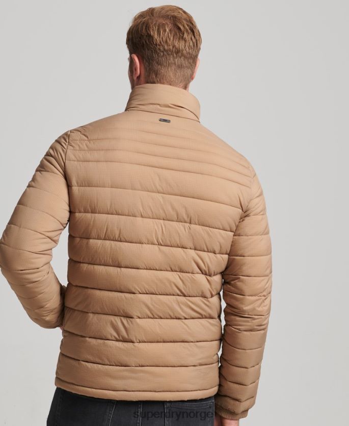 Superdry brun klær 86P46D975 kort lett pufferfrakk menn