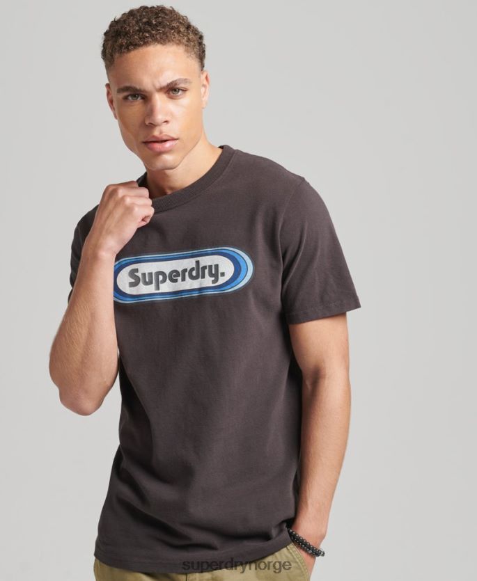 Superdry brun klær 86P46D4808 vintage trade tab t-skjorte menn