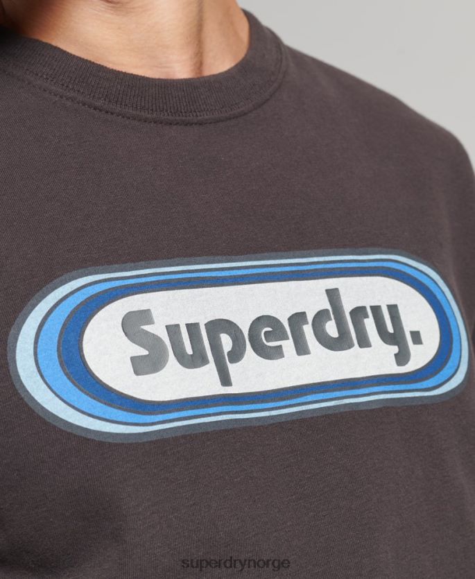 Superdry brun klær 86P46D4808 vintage trade tab t-skjorte menn