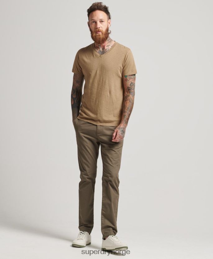 Superdry brun klær 86P46D4923 t-skjorte med v-hals menn