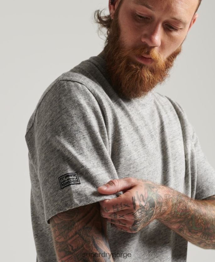 Superdry grå klær 86P46D4831 spill på t-skjorte med logo fra 90-tallet menn