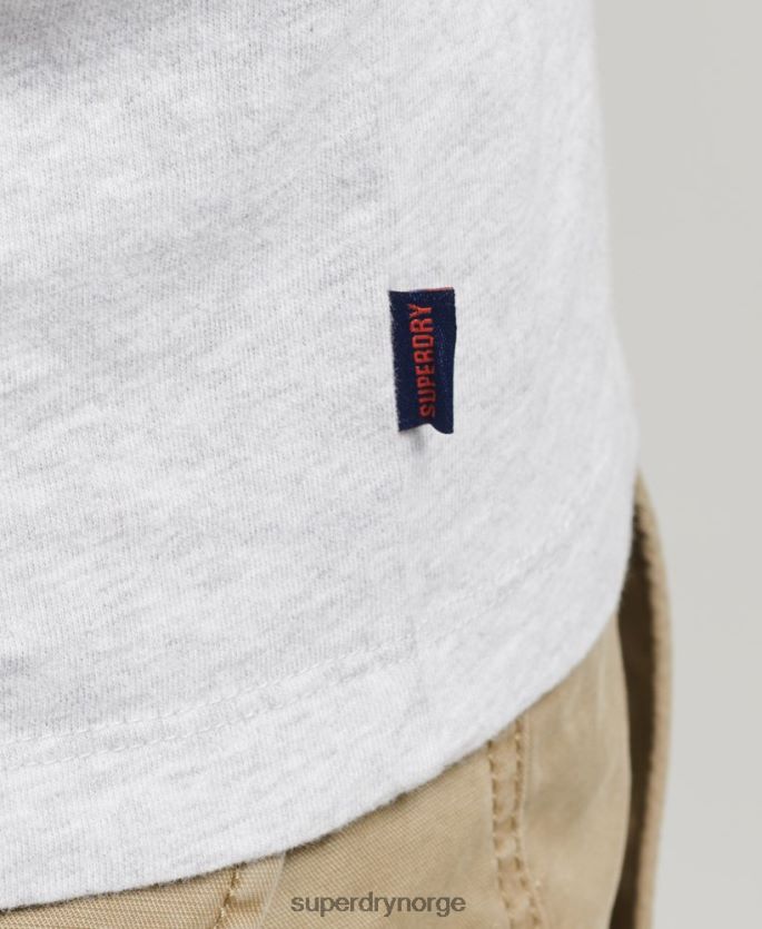 Superdry grønn klær 86P46D4903 organisk bomull essensielt baseball-t-skjorte med logo menn